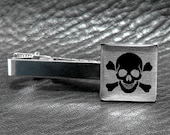 READY TO SHIP - Skull n Bones - Pirate - Silver Leaf Tie Clip