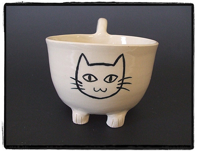 SECOND SALE-Super Cute Cat Soup Bowl/ Big Mug in White by misunrie