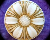 BiG PAiR Czech glass buttons Milk White Daisy 1 1/16" x2