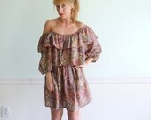 25% OFF . . . Tiered Floral Vintage 70s Muted Mauve Printed Ruffle Mini Boho Dress MEDIUM
