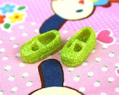 Middie Blythe Yellow/ Green with glitter T-strap Mary Jane shoes