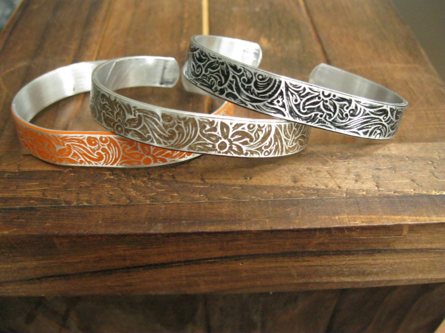Colorful Flower Design Aluminum Cuff (Medium)