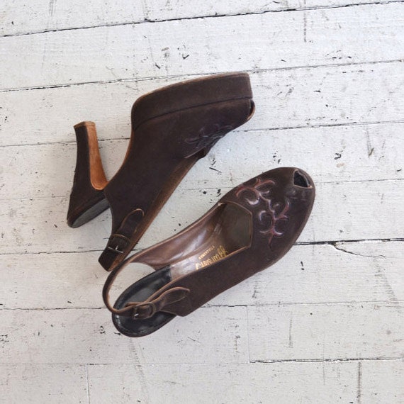 1940s shoes  / 40s platform heels / Cangemi platform shoes