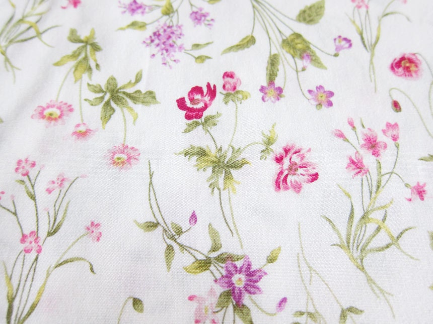 Japanese Cotton Fabric - Pressed Flowers in Red - Half Yard