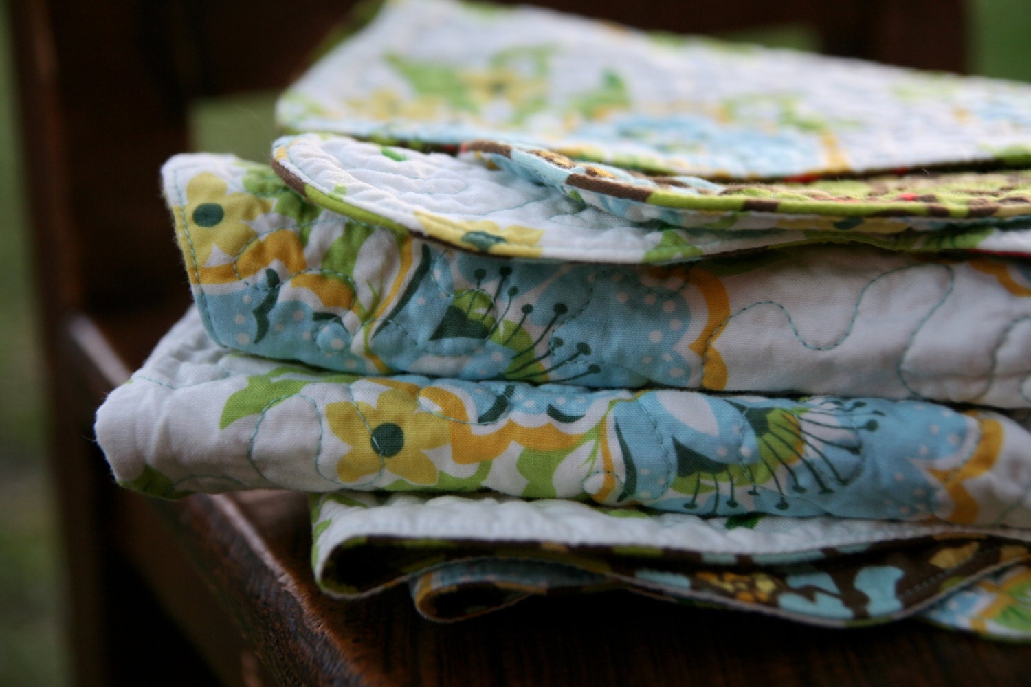 Heirloom Crafted, Modern Design, Spindrift Quilt - Spring in Bloom