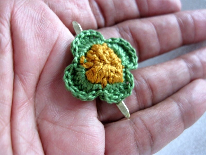 Crochet Lapel Pin, Men's Tiny Green and Gold Buttonhole Suit Flower