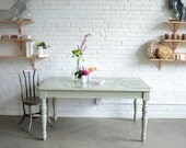 Gray Bicycle table named Petalia