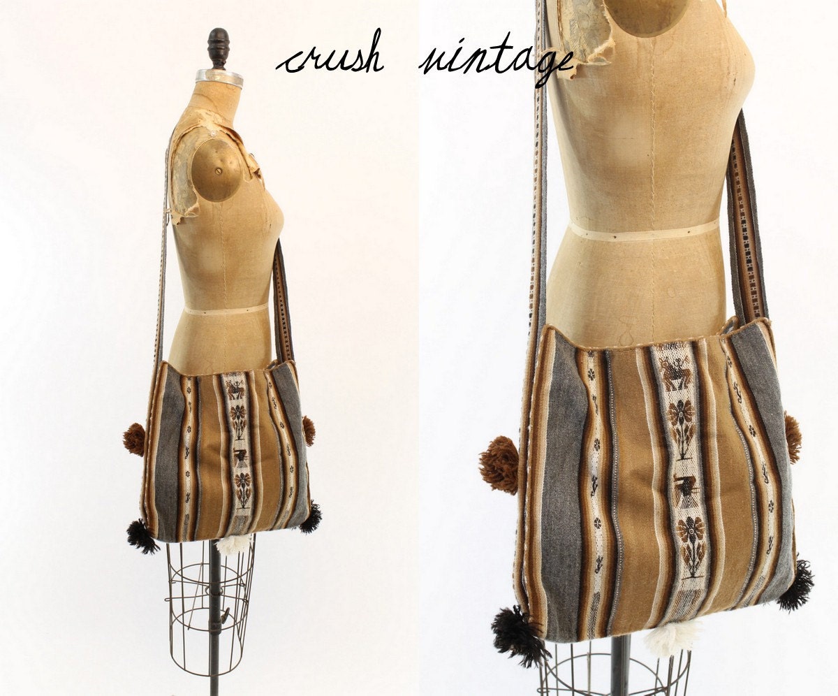 1970s Wool Shoulderbag / 70s Striped Bag / The Weekend Warrior Bag