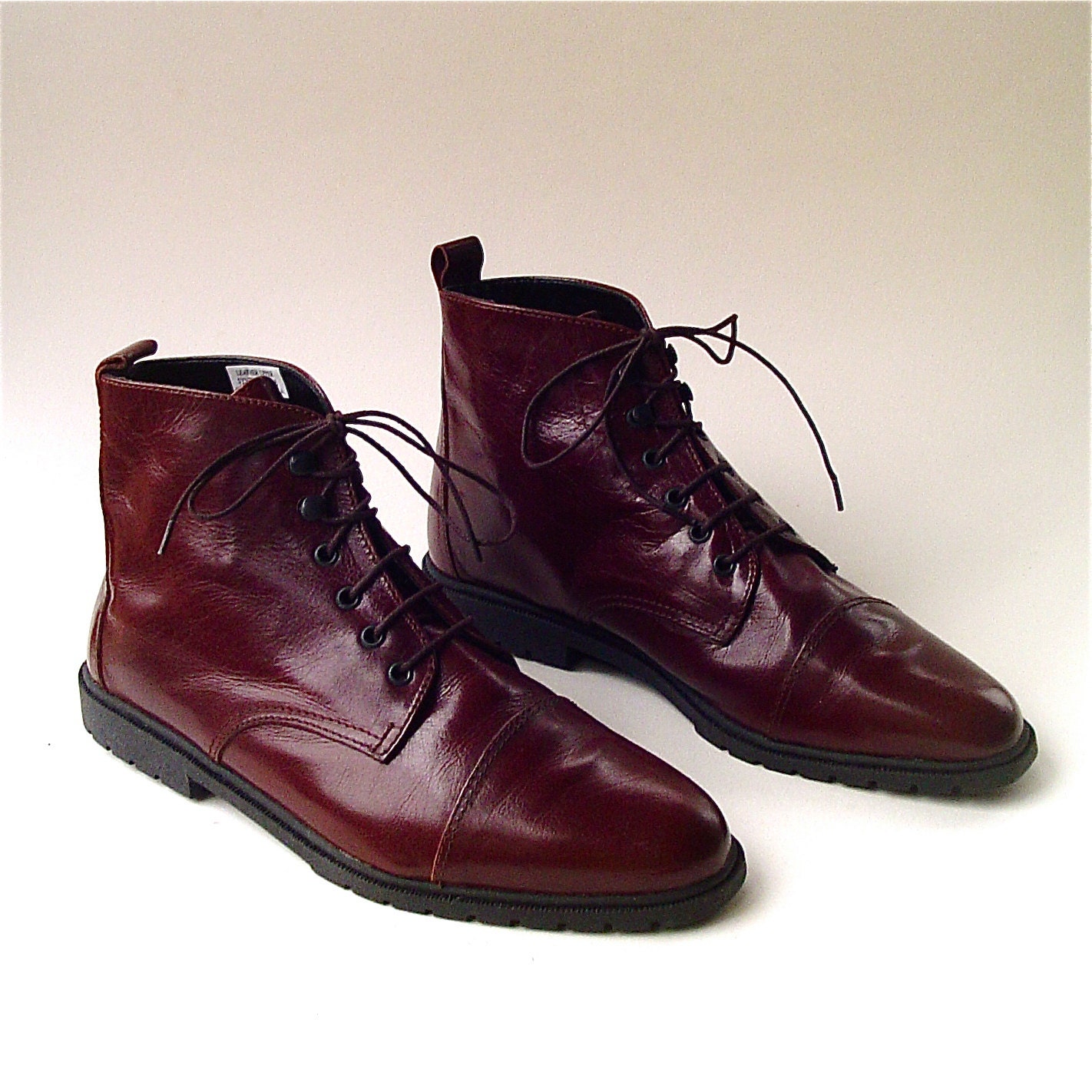vintage Aerosole Russet Brown Glossy Leather Ankle Boots NOS