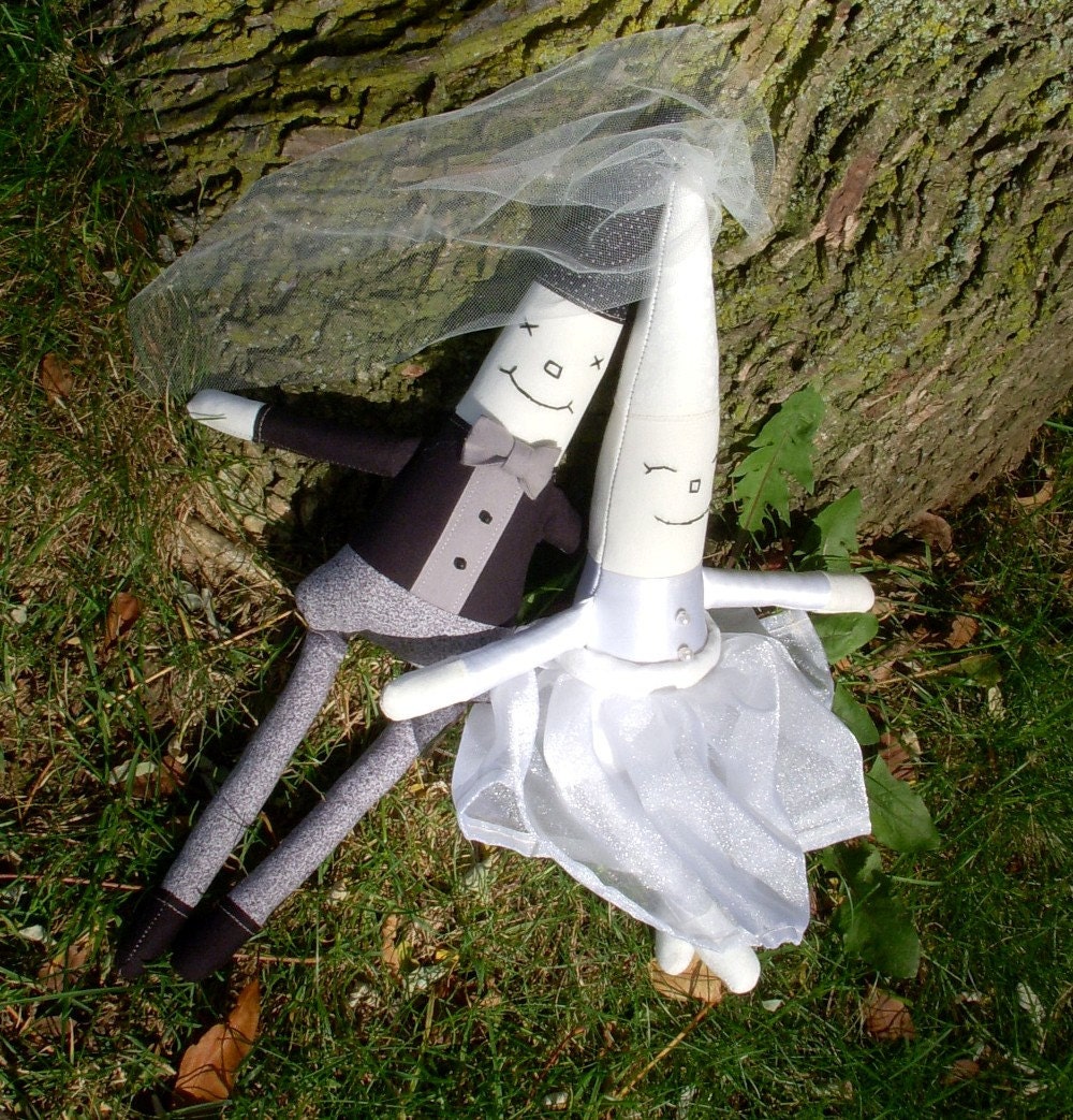 Bride and Groom Folk Art Gnome Cloth Dolls Wedding Gift Decoration
