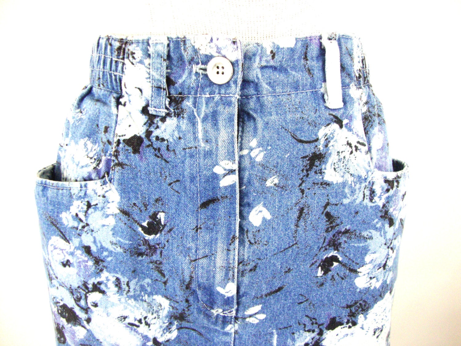 80s benetton denim midi skirt / floral / paint splatter