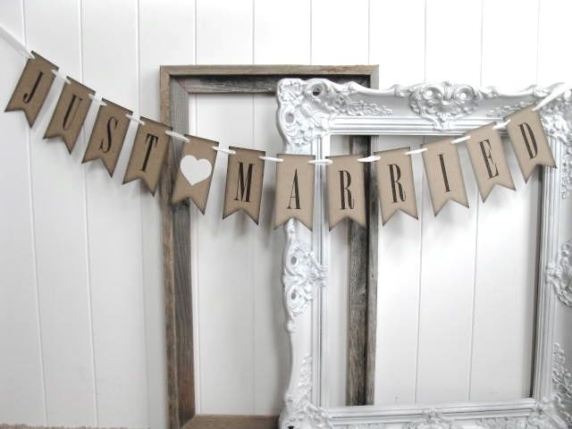 JUST MARRIED wedding banner - petite paper banner - choose your HEART color and ribbon - wedding photo, wedding decor, wedding ceremony