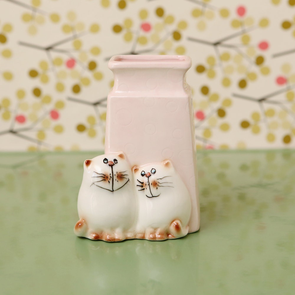 Vintage Vase, Two Cats Pink, Container