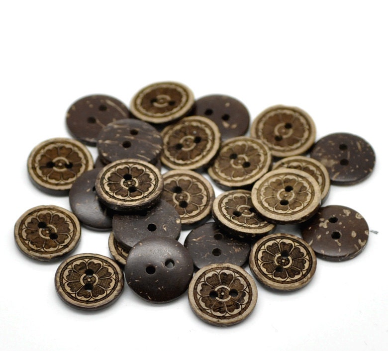 10 Brown Coconut Shell Buttons 15mm -  Flowers (BC621)