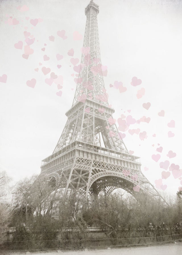 Romantic Photograph - Eiffel Tower for Lovers - whimsical photograph - sweet gift - 5x7 print