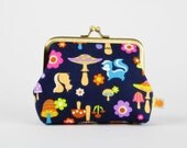 Deep dad - Mushrooms and animals on navy blue - metal frame purse