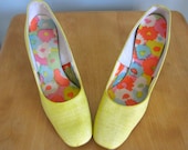 SALE ....60s Yellow Heels Mod Pumps