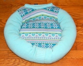 CAT Bed DOG Bed Pet BED Handmade Upcycled Sweater Nest  CrabbyCats, Crabby Cats 008 Sky Blue Nordic
