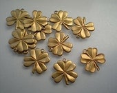 12 brass clover/shamrock charms