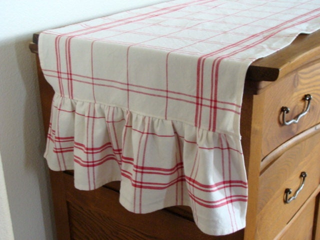Red Plaid Ruffled Cotton Table Runner - 16" x 60" - Table Linens