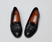 vintage etienne aigner black leather loafers size 7.5