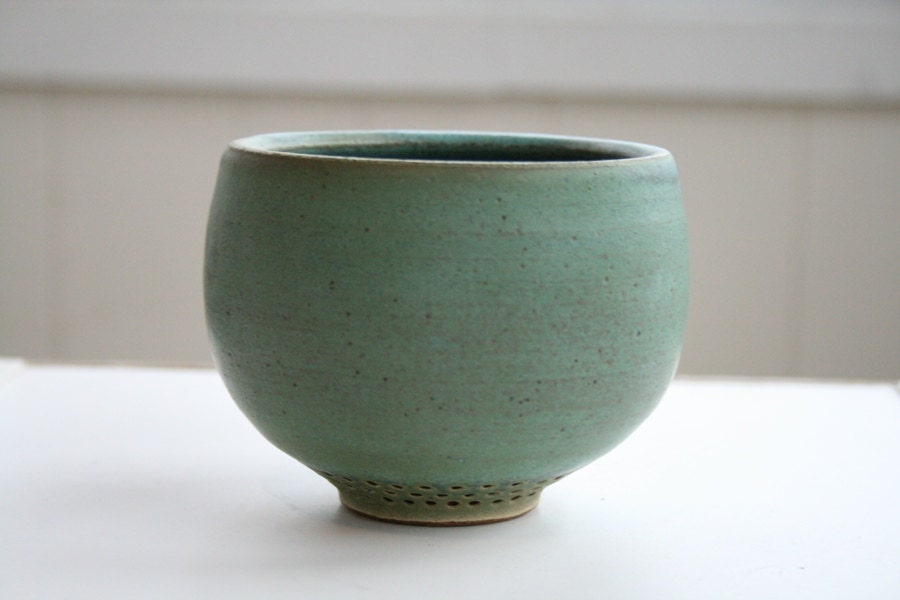 Handmade Copper Green Stoneware Bowl - Individually Hand-pressed Foot  Decoration