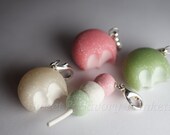 Ice Cream Mochi Wedding Favor Charms, miniature food jewelry accessories, Party Favor Charms