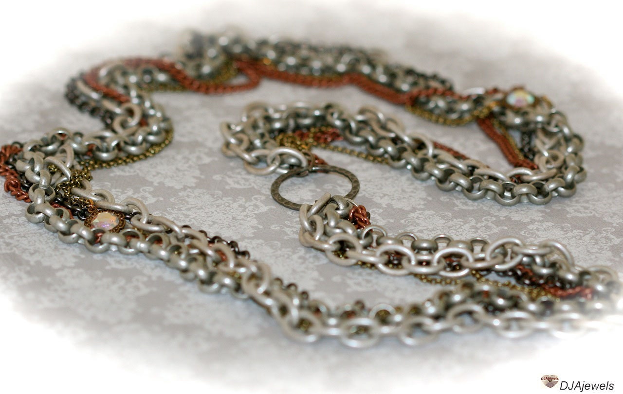 Chunky Multi Chain Necklace. Extra Long. Deco.