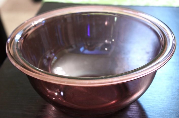 Vintage 1 Liter Pyrex Cranberry Glass Mixing Bowl 322