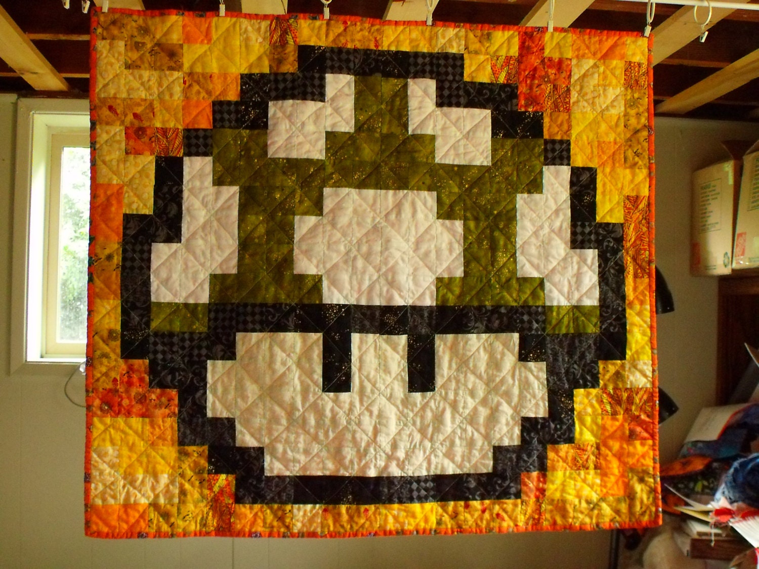 1 Up Mushroom Quilt Yellow/Orange