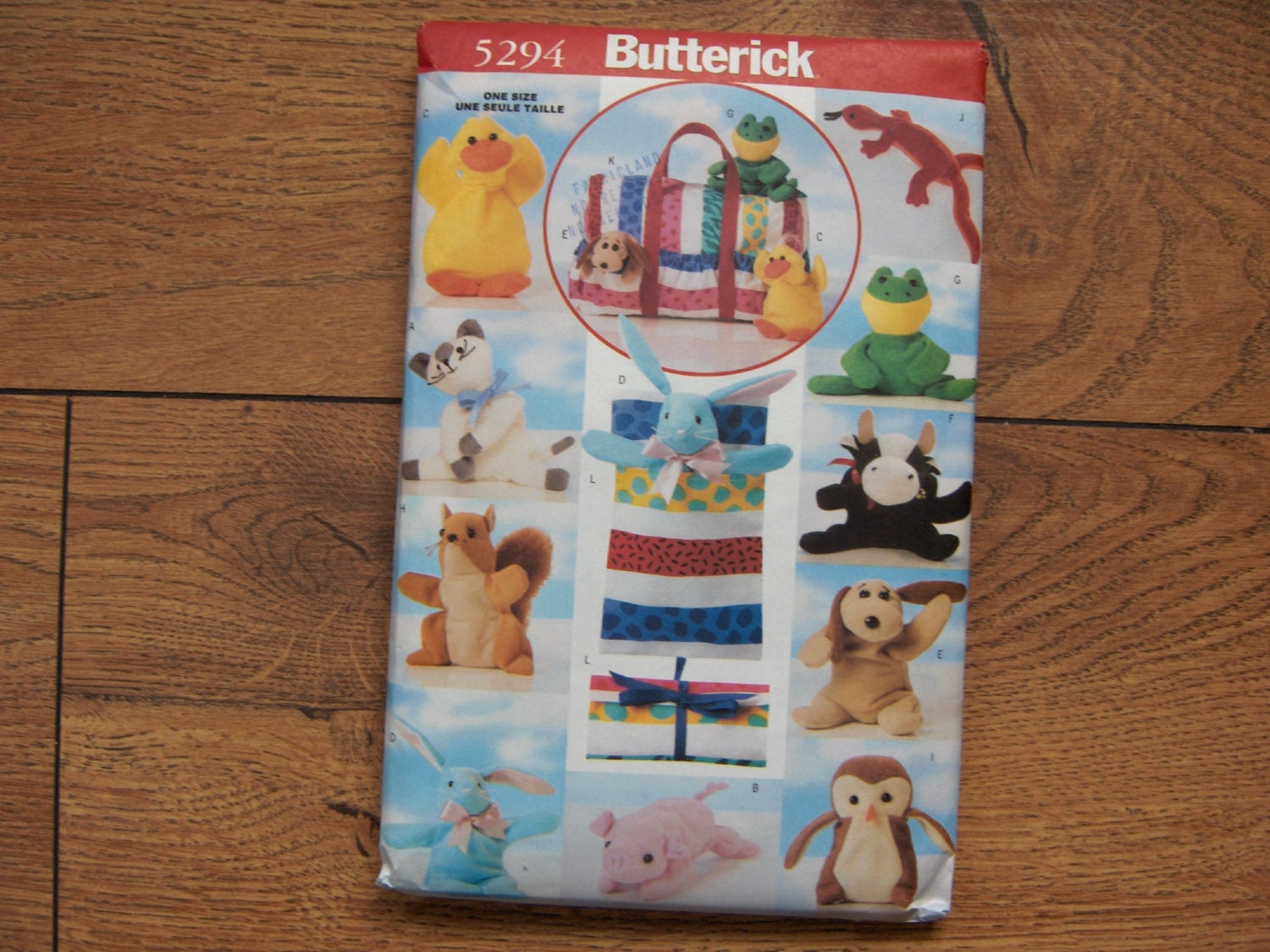 1997 butterick pattern 5294 bean bag animal pals duck bunny frog dog squirrel owl lizard cat pig cow uncut
