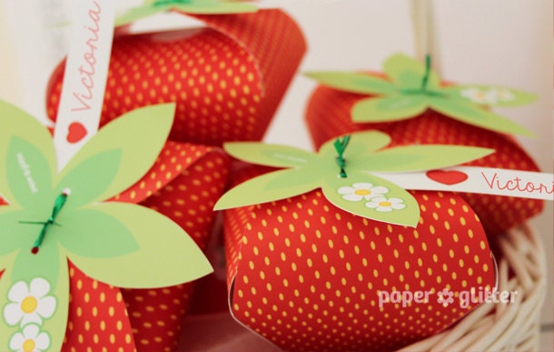 Strawberry Paper favor party box printables - RED color Editable Text Printable PDF