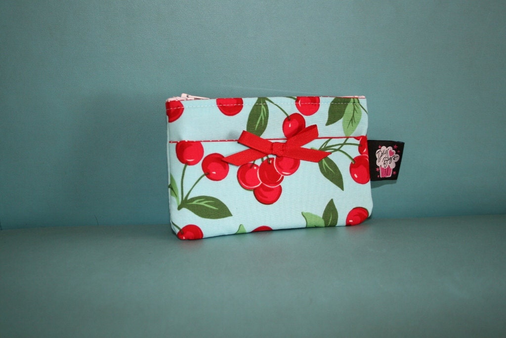 Dolly Bags - Coin Purse in Turquoise Cherry