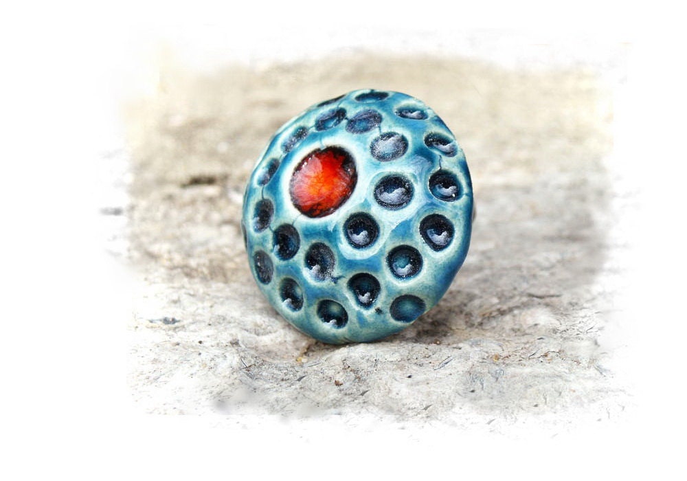 Geometric Dots Ring Red and Blue ceramic fashion jewelry