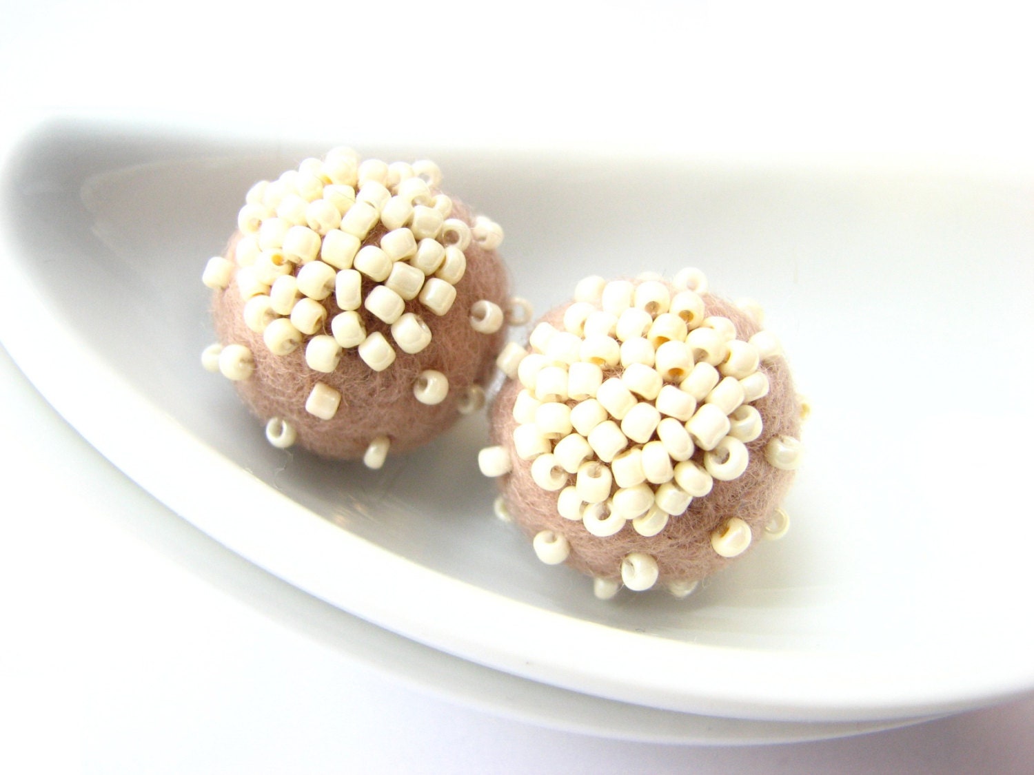 Set of 2 tan  felted round wool beads decorated with seed beads