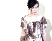 15 Dollar Spring Sale 1970s Vintage Resort Wear Foliage Floral Dress Size medium