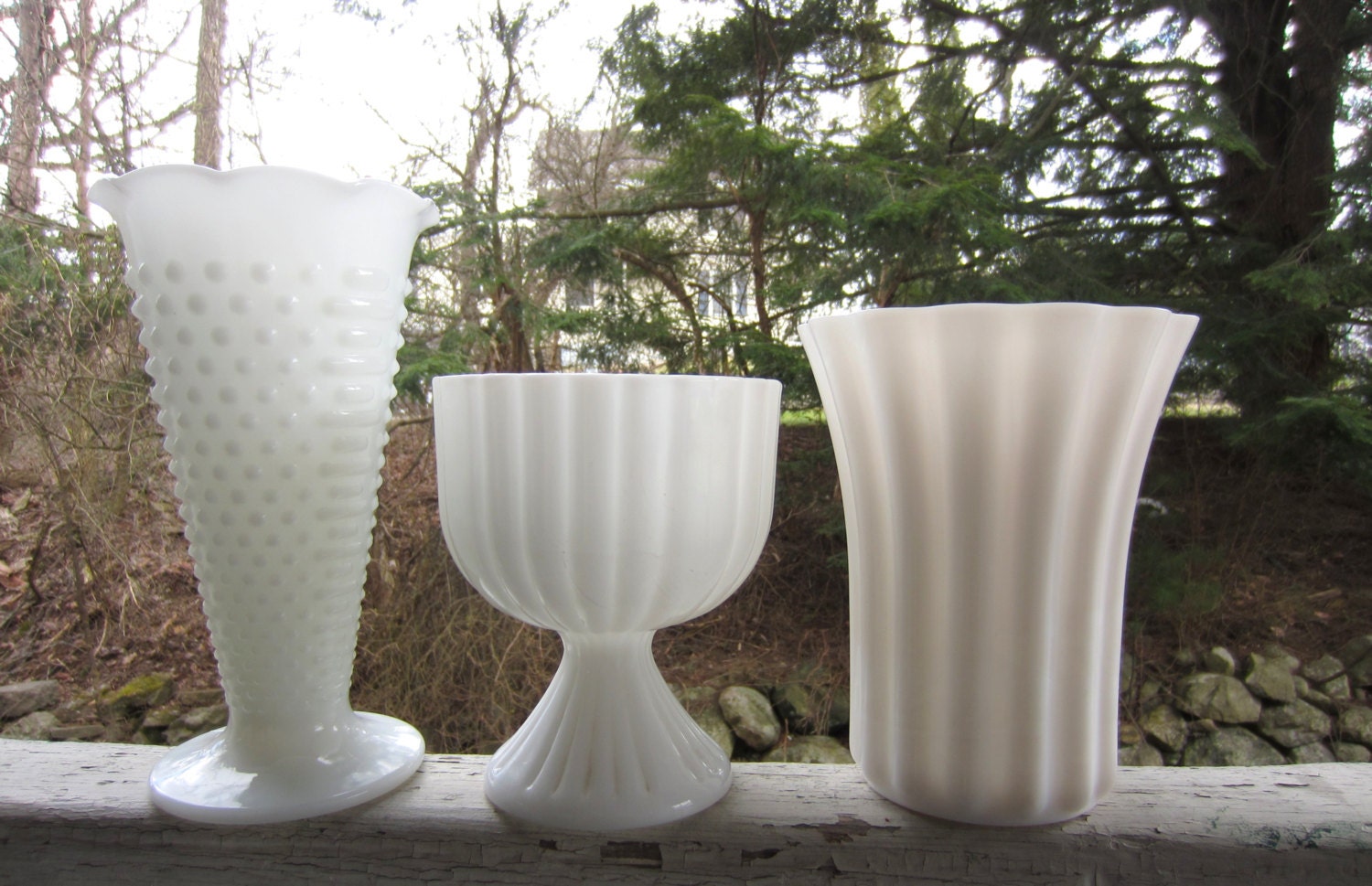 Vintage Milk Glass White Pedestal Bowl Hobnail Scalloped Top Vases Set of 3 Wedding Garden Party Centerpiece