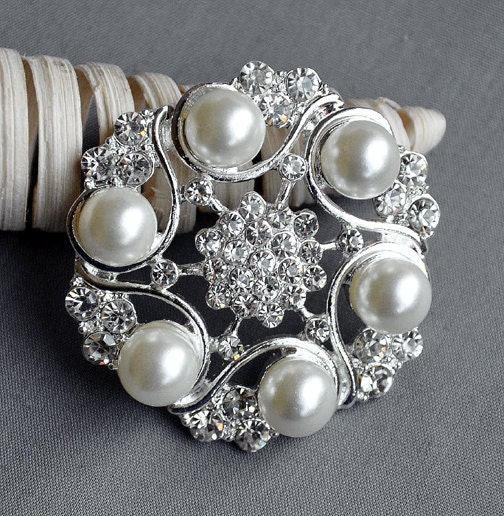 Rhinestone Brooch Embellishment Pearl Crystal Flower Hair Comb Shoe Clip Wedding Brooch Bouquet Cake Decoration Supply BR241