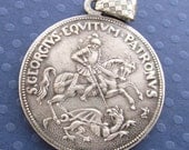 Saint George Religious Medal Vintage Slaying The Dragon Catholic Pendent Jewelry  SS85