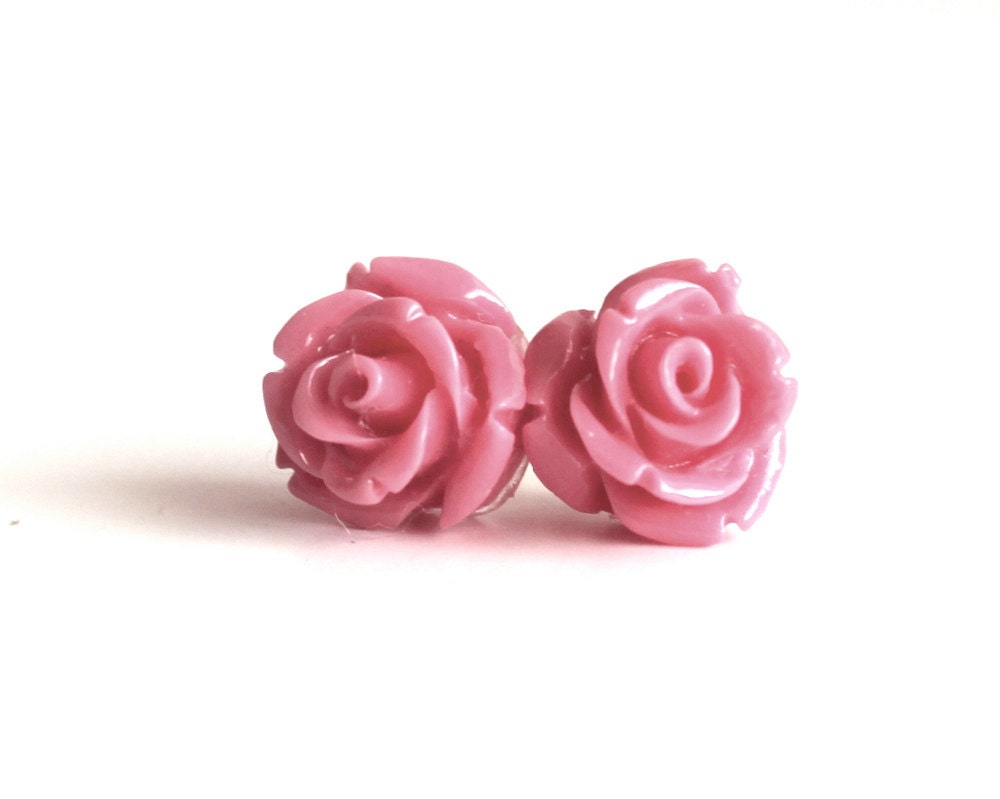 Rose stud earrings bright hot fuchsia pink retro fifties vintage