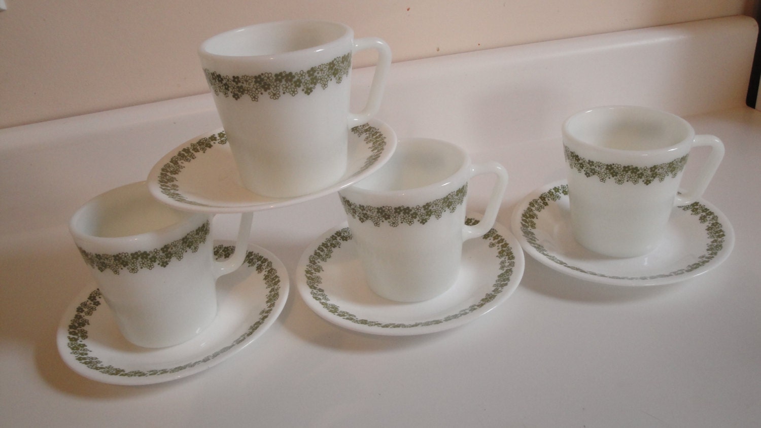 Vintage Pyrex Corelle Crazy Daisy  Mug Saucers set of 6