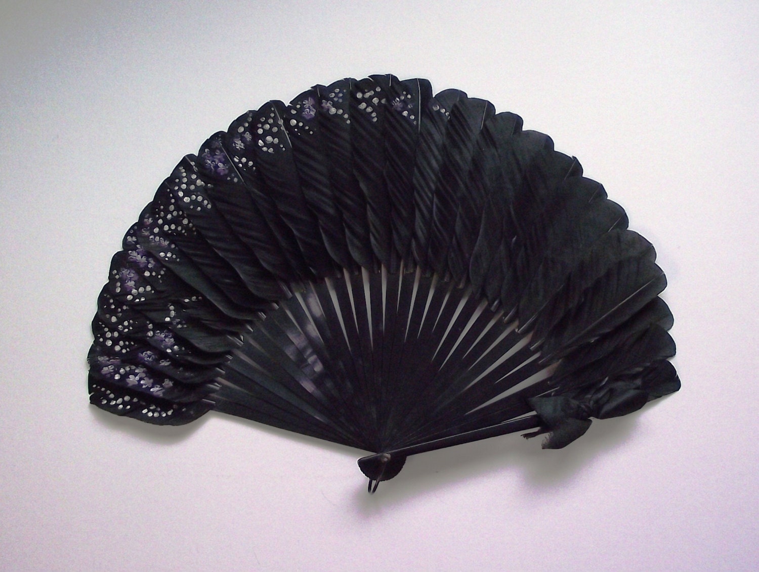 Antique Victorian Hand Painted Black Mourning Feather Fan