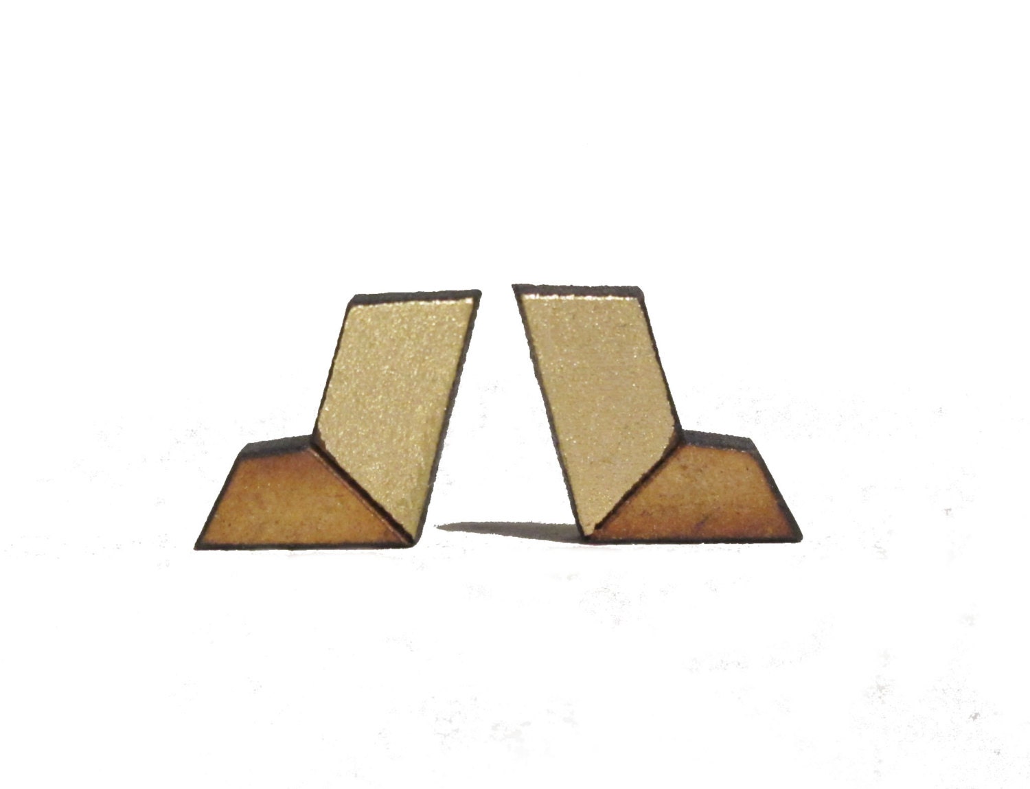 Bent Stud Earrings - Gold & Natural