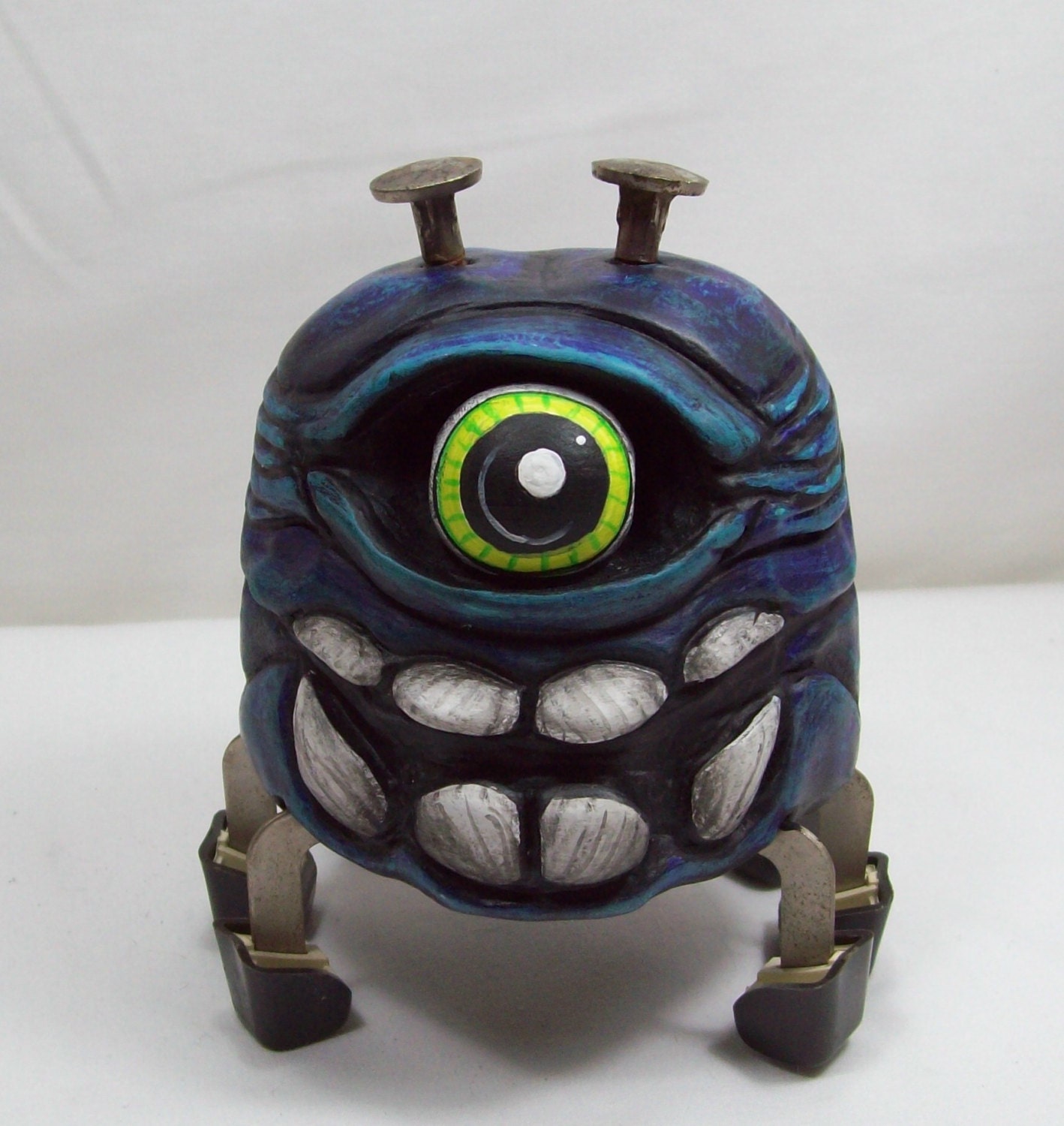 Halloween Purple Spider One Eye Jack Steampunk Wood Carving