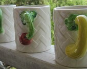 4 RARE Vtg FITZ & FLOYD Vegetable Harvest Woven Coffee Mug Cup Radish Onion Carrot Squash ((Make Offer))