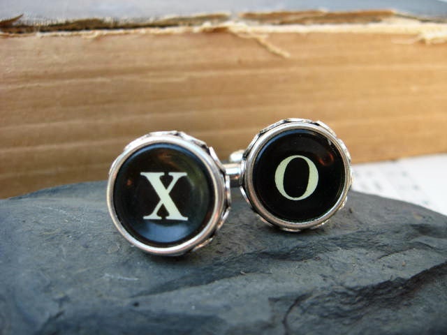typewriter Jewelry - Antique Typewriter Key Cufflinks - Steampunk - Upcycled - X and O keys - Groom - Wedding - Groomsmen