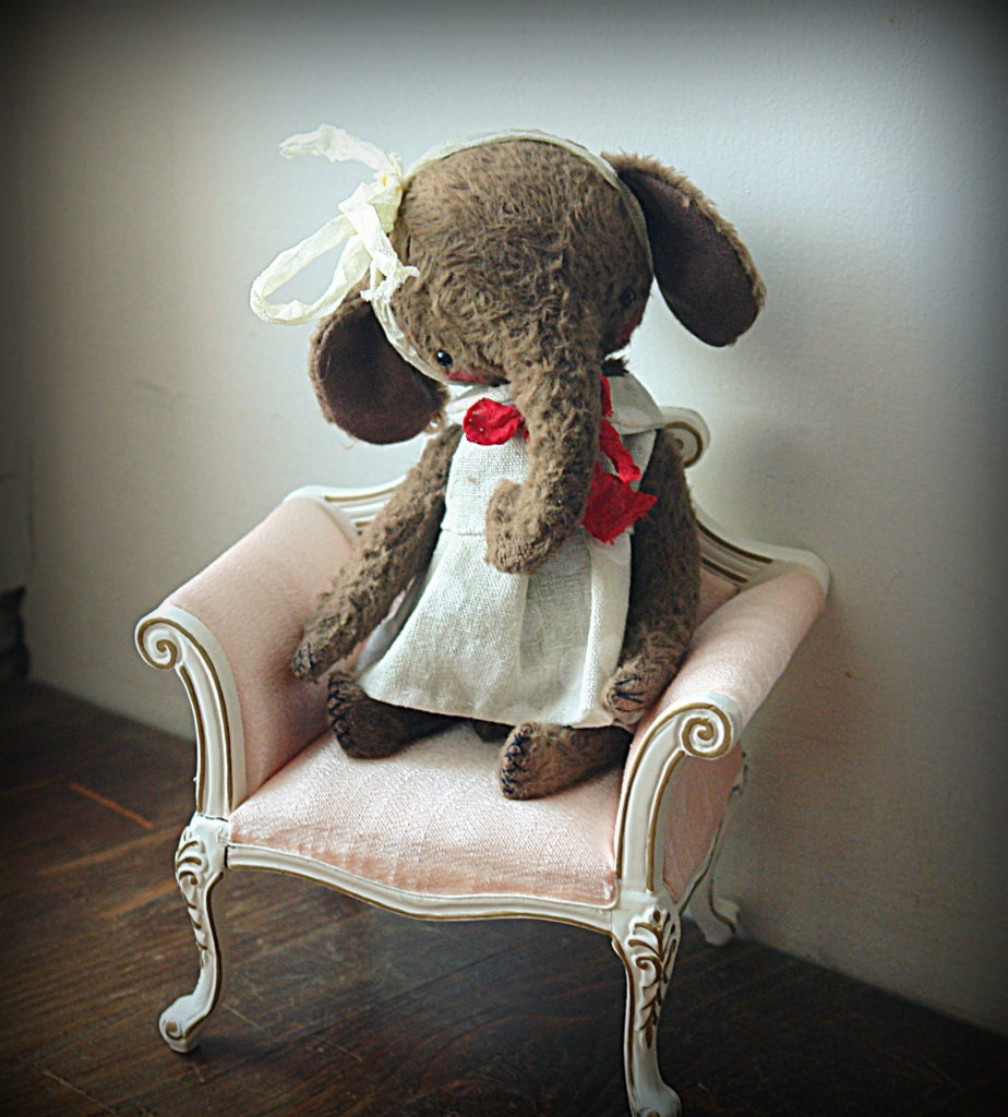 6,5 inch Artist Handmade OOAK Viscose Teddy Elephant Svetochka by Sasha Pokrass