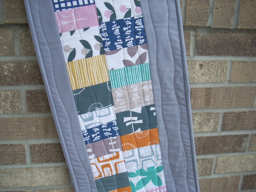 glimma tablerunner - FREE SHIPPING