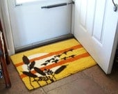 1970s Gold, Orange and Brown Wheat and Geese Handmade Latch Hook Rug