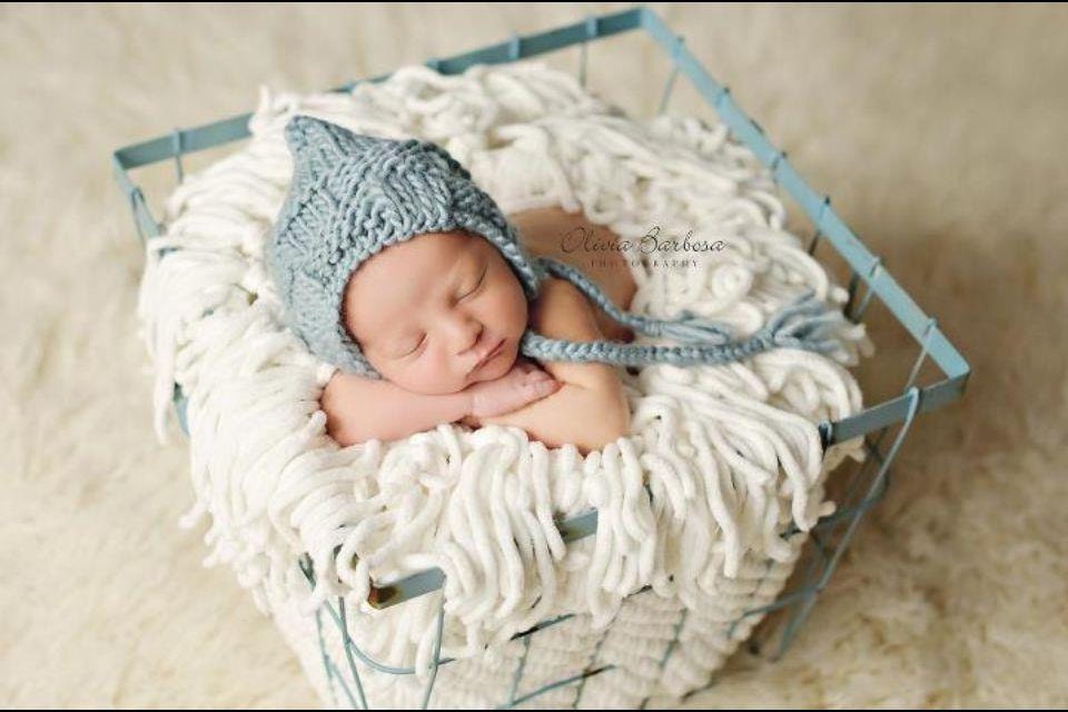 Basket Weave Framed Bonnet, Newborn Photo Prop, Baby Bonnet